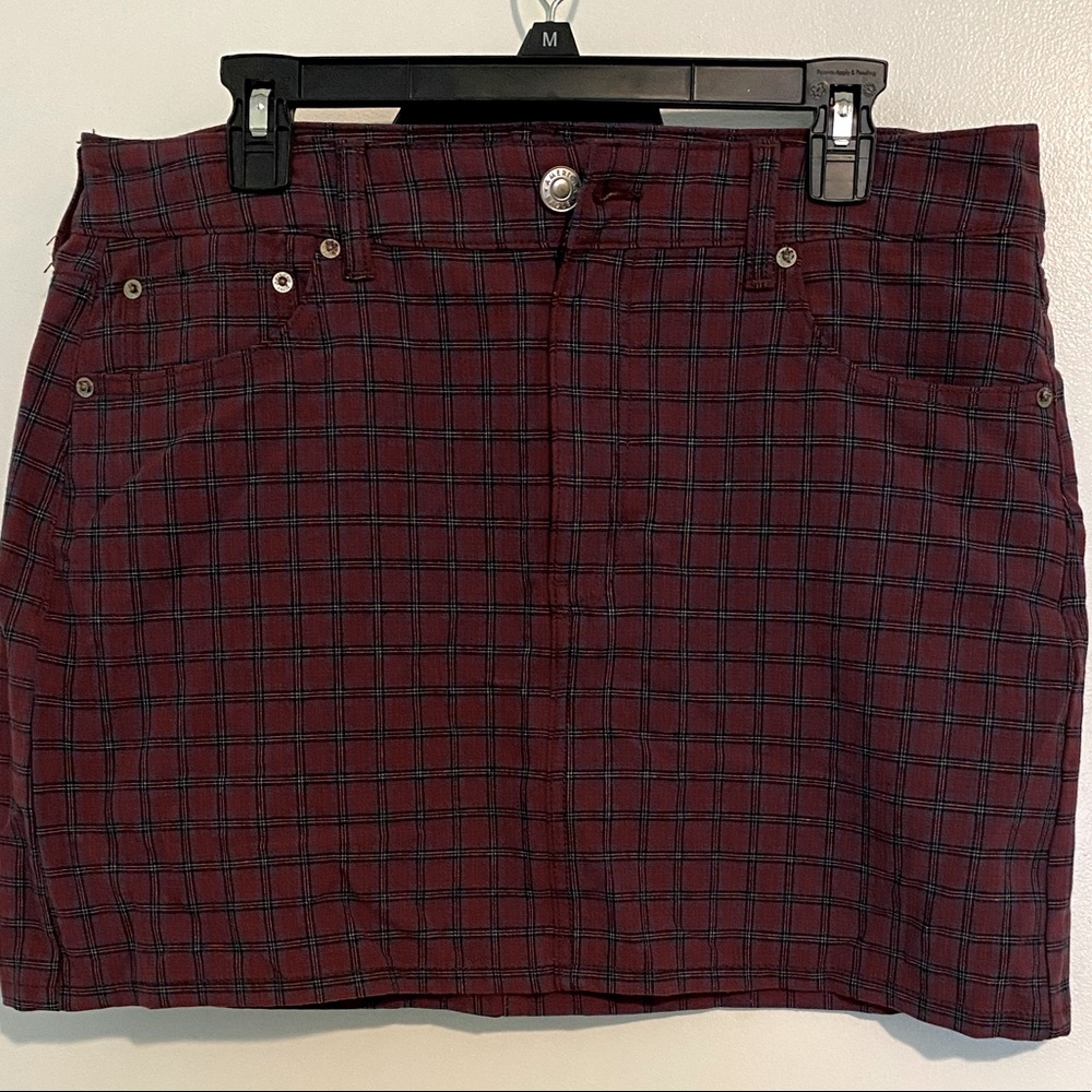 American eagle mini skirt